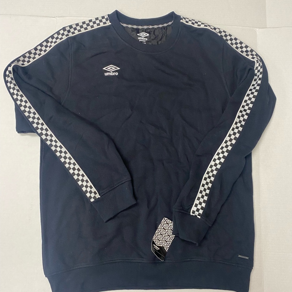 Umbro Black & White Crewneck Sweatshirt